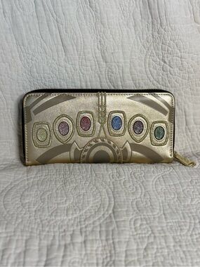 Loungefly x Marvel Thanos Infinity Gauntlet Zip-Around Wallet